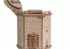 Wooden gift package